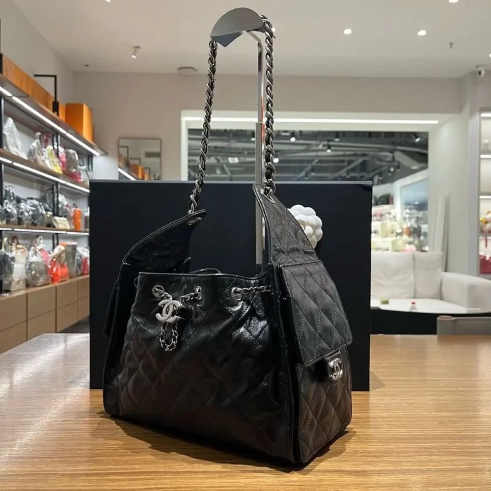Chanel Women Pre-Loved Bag Very Good Condition